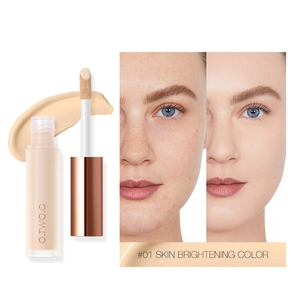 O.TWO.O Seamless Coverage Liquid Concealer