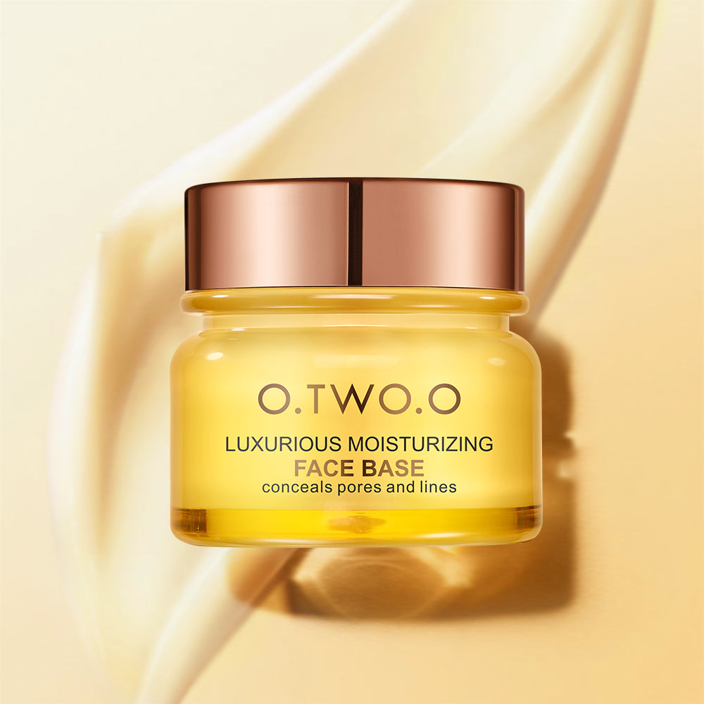 O.TWO.O ULTRA MOIST GLOSS FACIAL CREAM