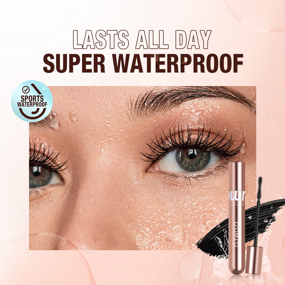 O.TWO.O VOLUME AND CURLING WATERPROOF MASCARA