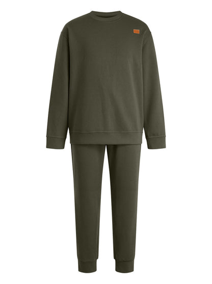 Men's crew neck suit