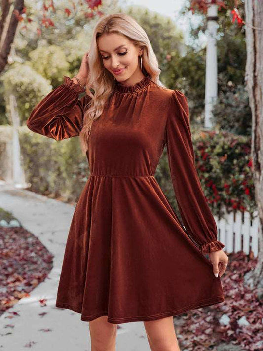 Women's Turtleneck velvet solid color waist dress