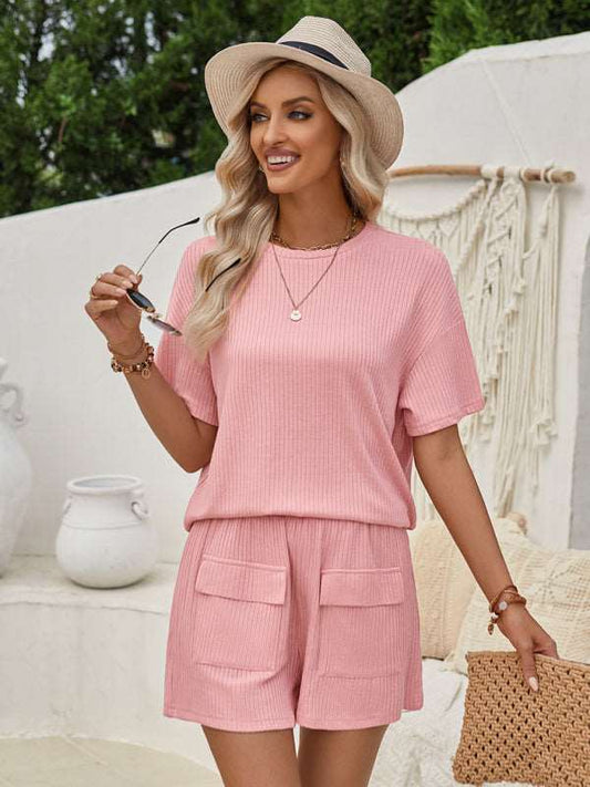 Round neck casual loose solid color short sleeve top and shorts suit - pink color