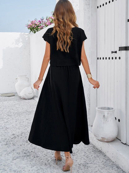 Women's casual sleeveless top and long skirt suit