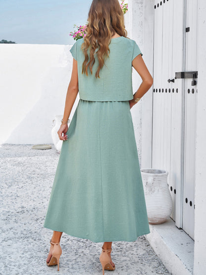 Women's casual sleeveless top and long skirt suit