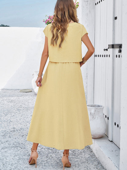 Women's casual sleeveless top and long skirt suit