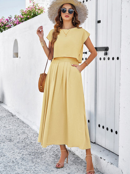 Women's casual sleeveless top and long skirt suit