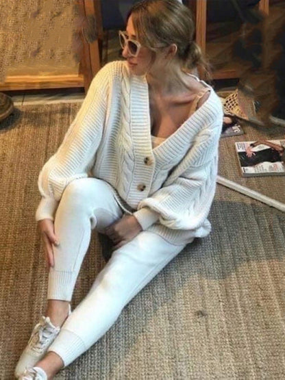 Women's Solid Color Suit Sweater + Knitted Pants