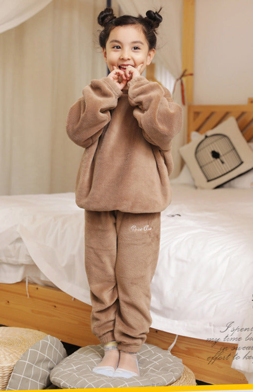 Children'S Embroidered Coral Fleece Pajama Set - FashionistaDeal