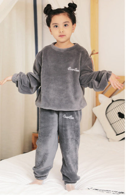 Children'S Embroidered Coral Fleece Pajama Set - FashionistaDeal