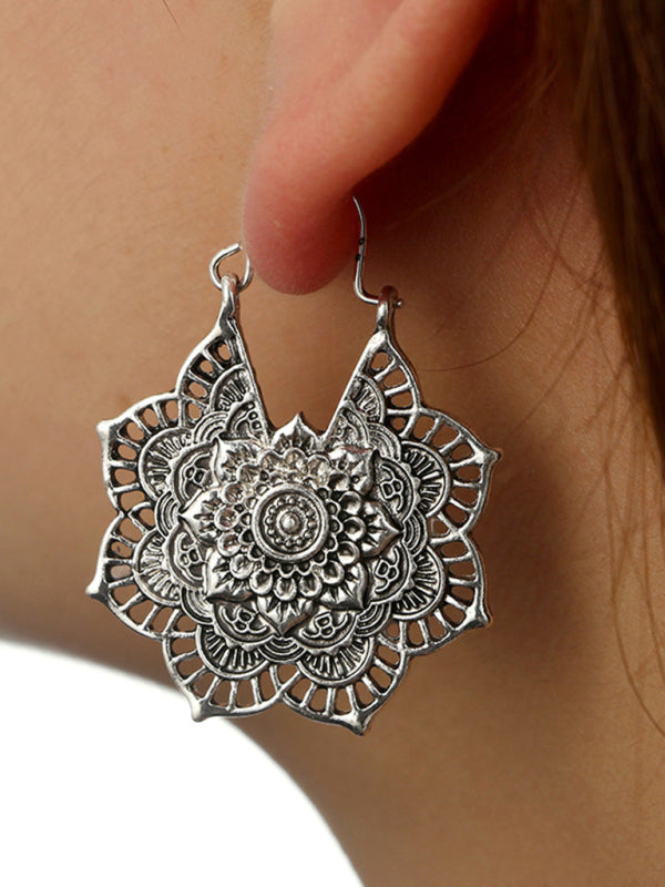 Vintage Ethnic Metal Cutout Floral Flower Earrings Bohemian Carved Earrings - FashionistaDeal