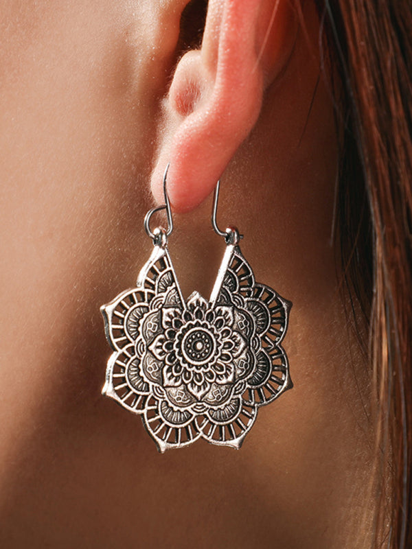 Vintage Ethnic Metal Cutout Floral Flower Earrings Bohemian Carved Earrings - FashionistaDeal