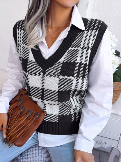 Women's casual contrast color Plaid knitted vest Sweater Vest - FashionistaDeal