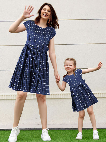 Women's Woven Polka Dot Pleated Midi Dresses - FashionistaDeal