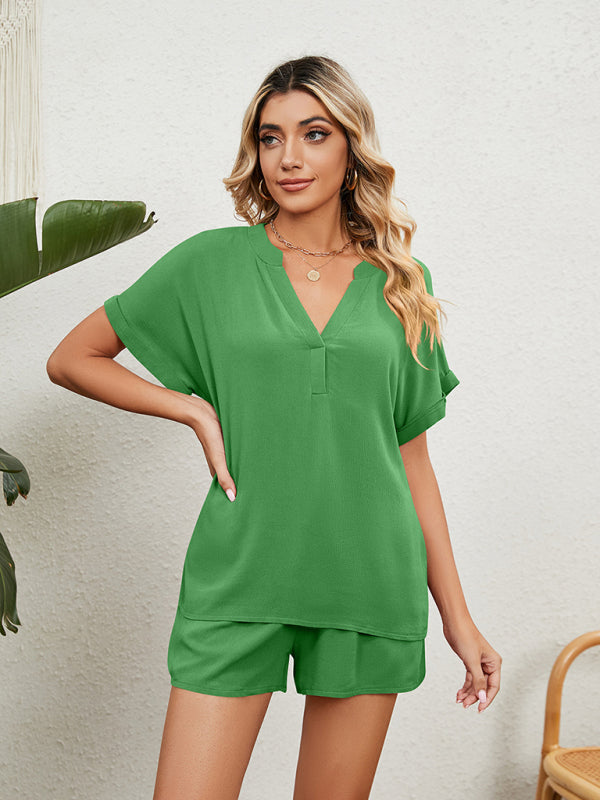 Women's Solid Color Short Sleeve V-neck T-shirt And Shorts - FashionistaDeal