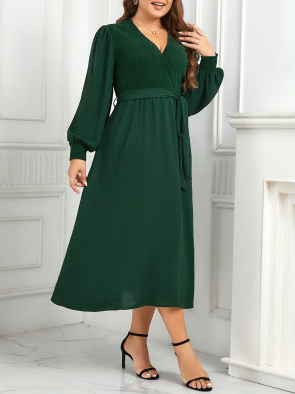 New plus size women's V-neck green design dress - FashionistaDeal