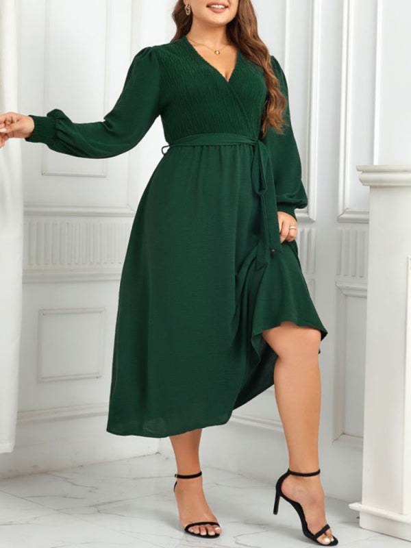 New plus size women's V-neck green design dress - FashionistaDeal