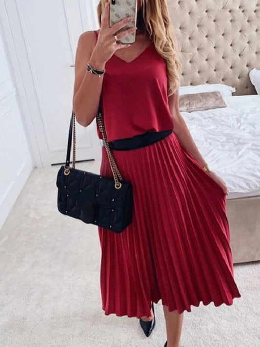 Women's loose and sexy V-neck pleated midi dress (belt not included) - FashionistaDeal